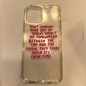 CLEAR iPhone 12/ 12 Pro Apple CASE